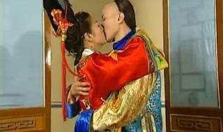 最后的格格吻戏 最后的格格吻戏